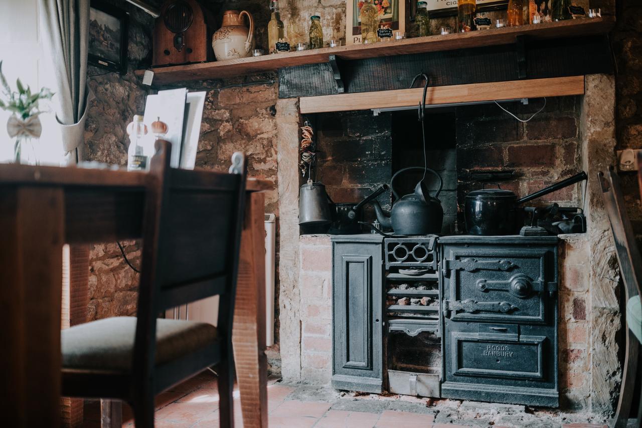 The Falkland Arms Chipping Norton Exteriér fotografie