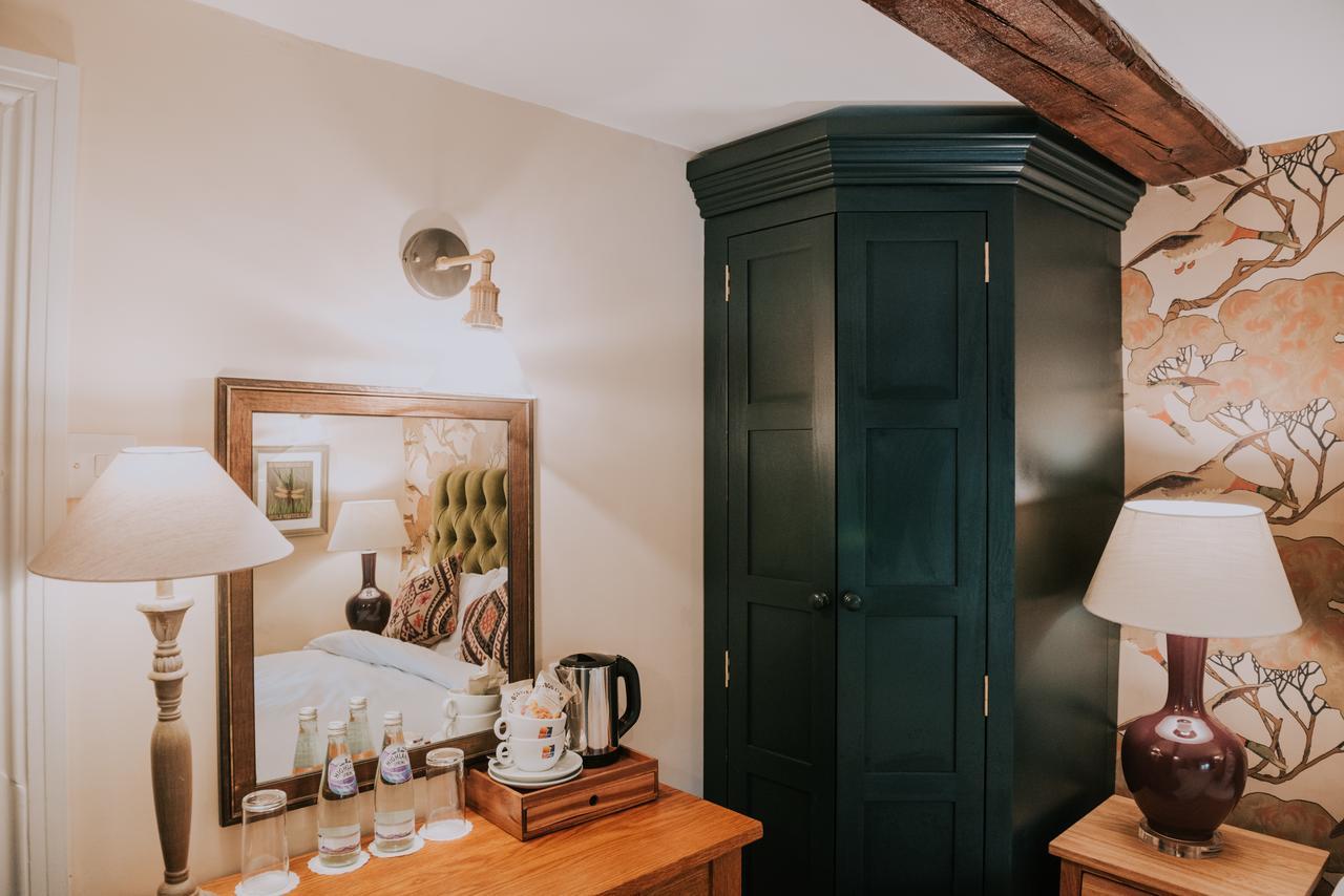 The Falkland Arms Chipping Norton Exteriér fotografie
